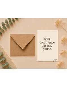 Carte Tout commence par une pause avec enveloppe – Carte minimaliste